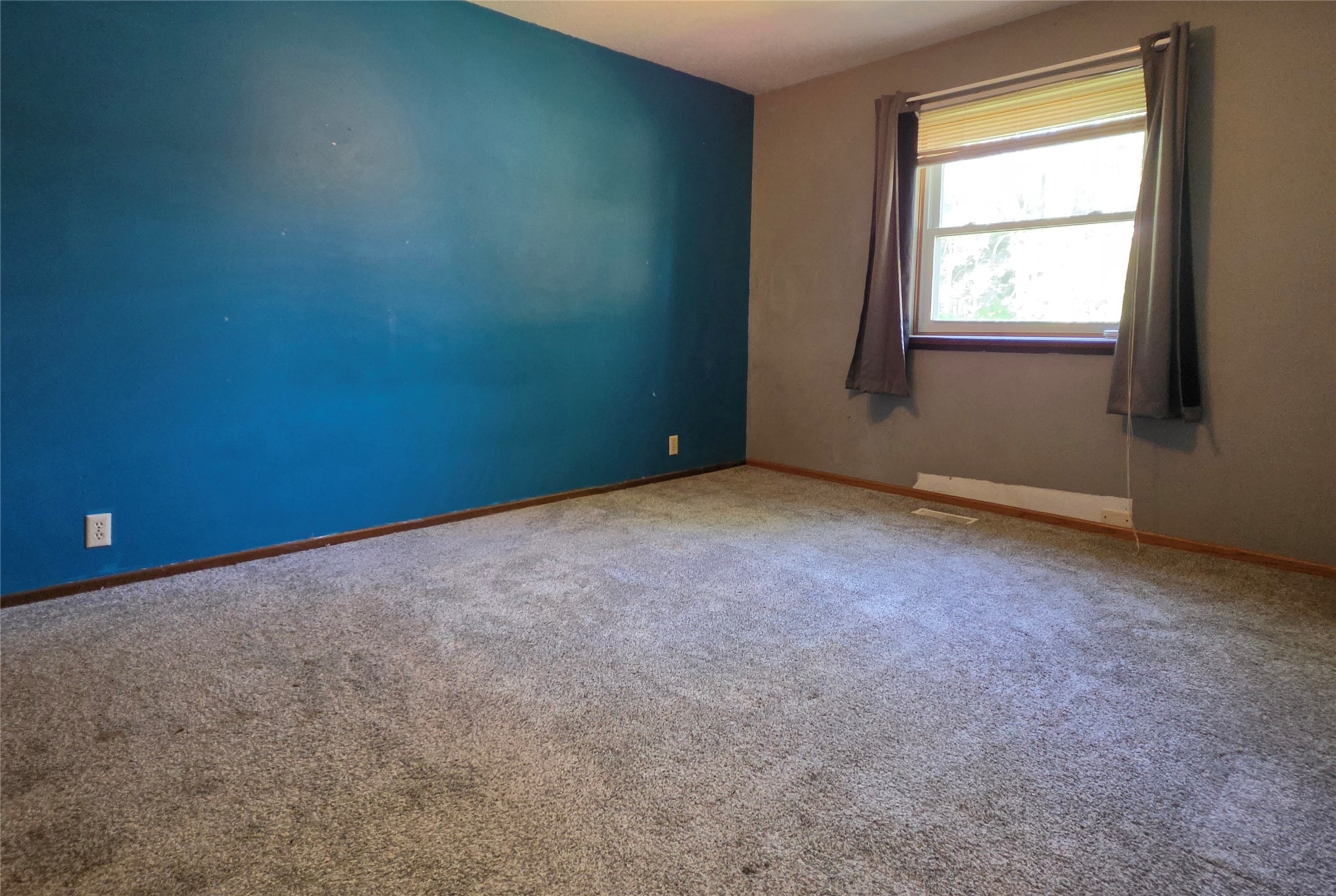 103 Elizabeth Court S Property Photo 19
