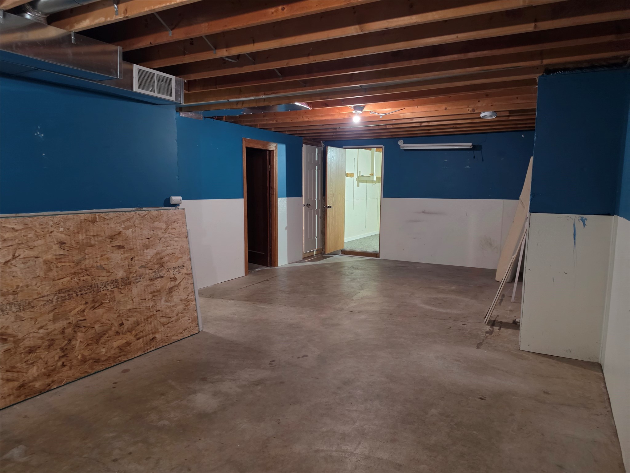 103 Elizabeth Court S Property Photo 27