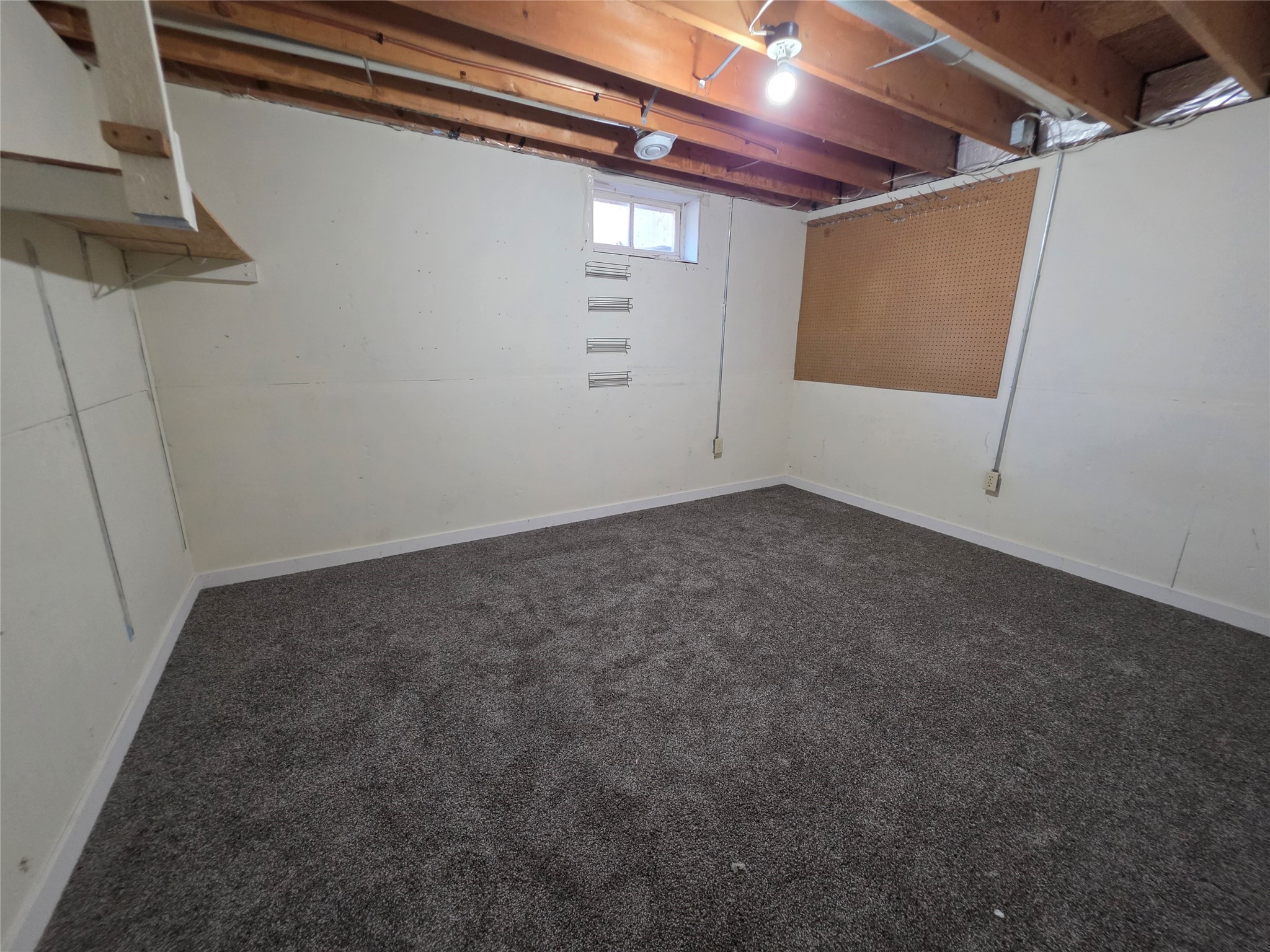 103 Elizabeth Court S Property Photo 31
