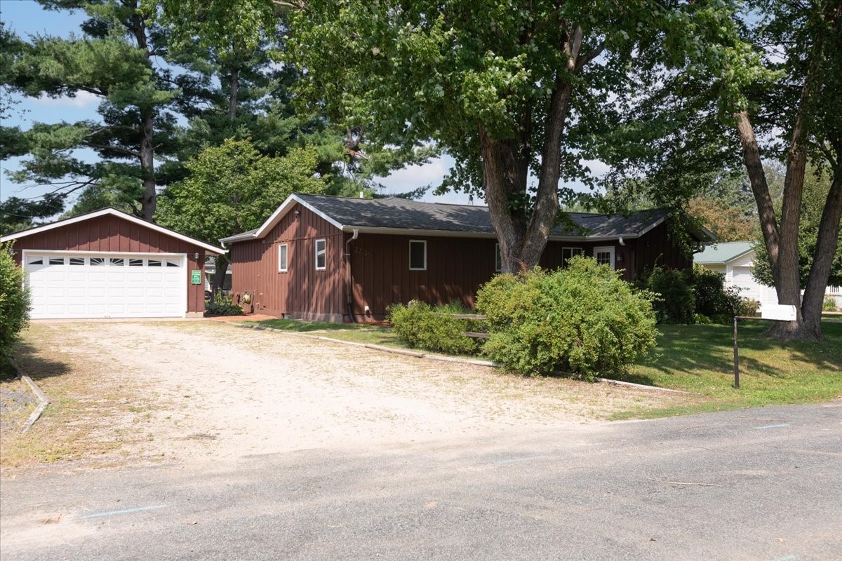 2235 Mathews Street Property Photo 1