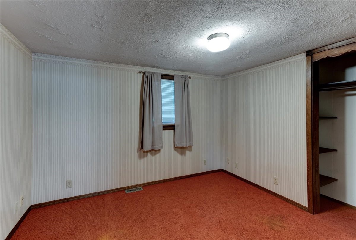 2235 Mathews Street Property Photo 17