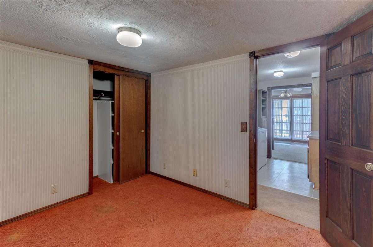 2235 Mathews Street Property Photo 18