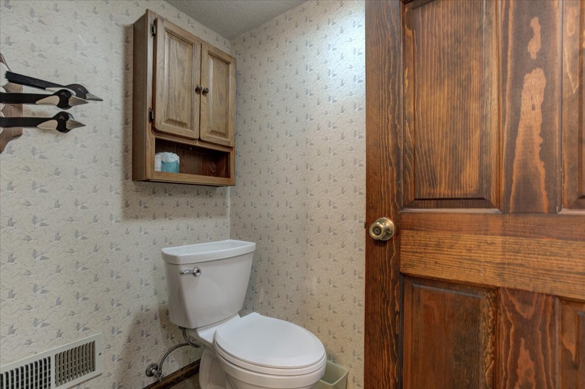 2235 Mathews Street Property Photo 35