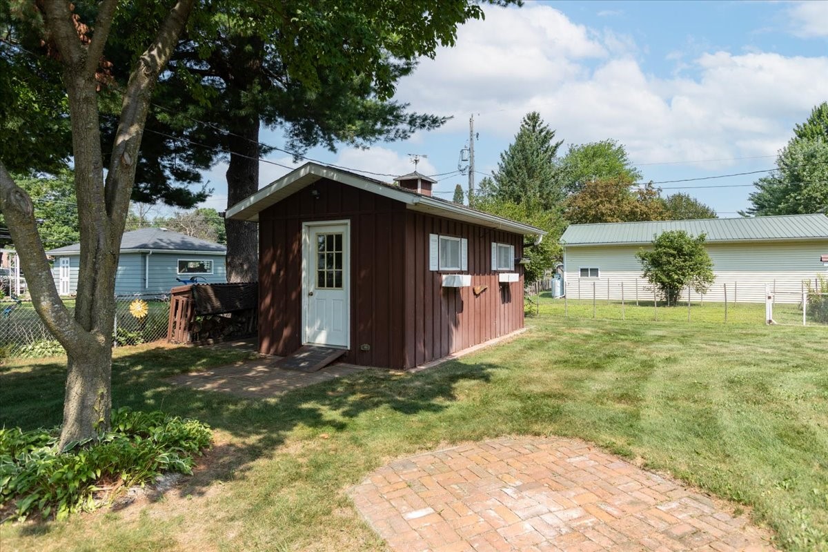 2235 Mathews Street Property Photo 43