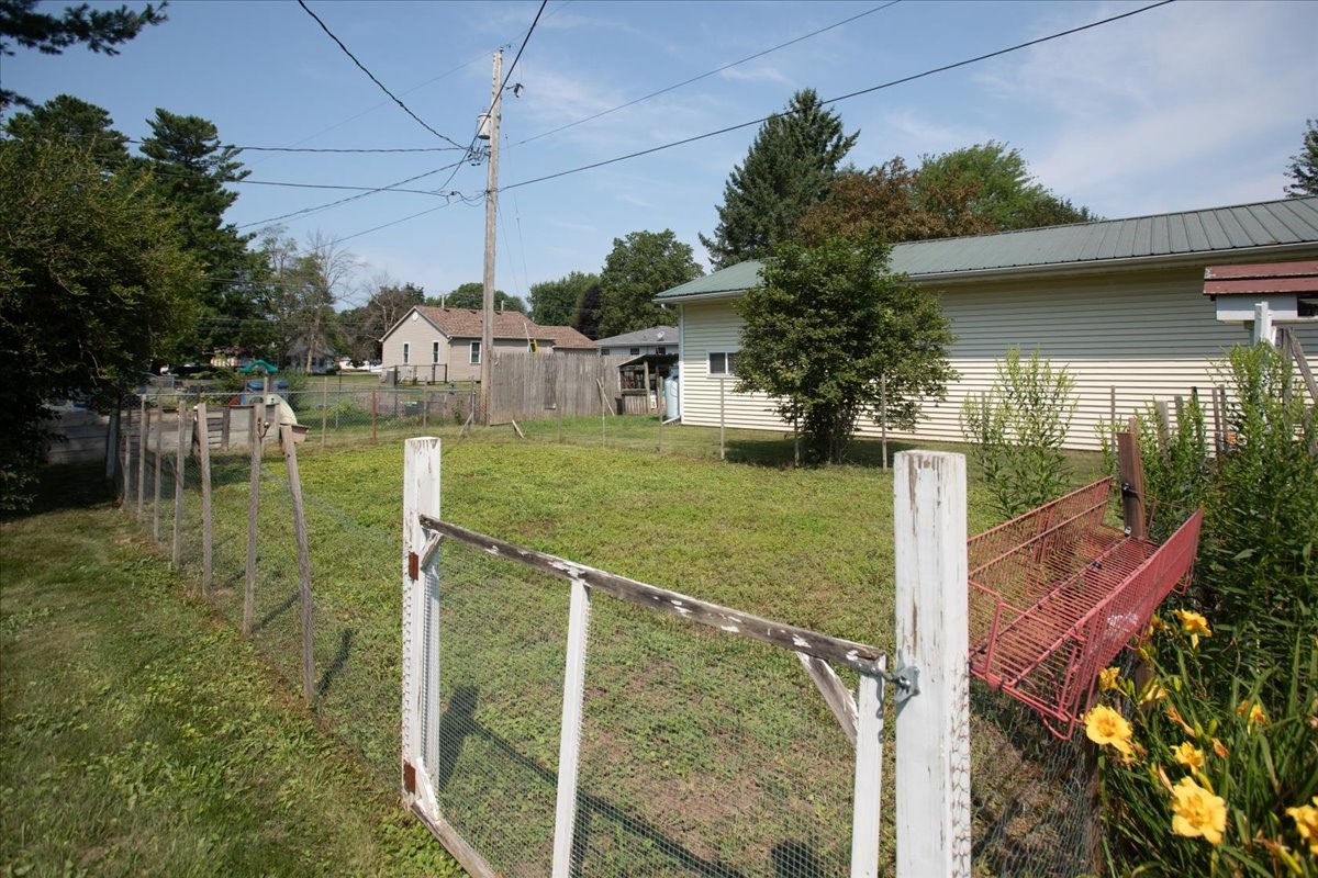 2235 Mathews Street Property Photo 46