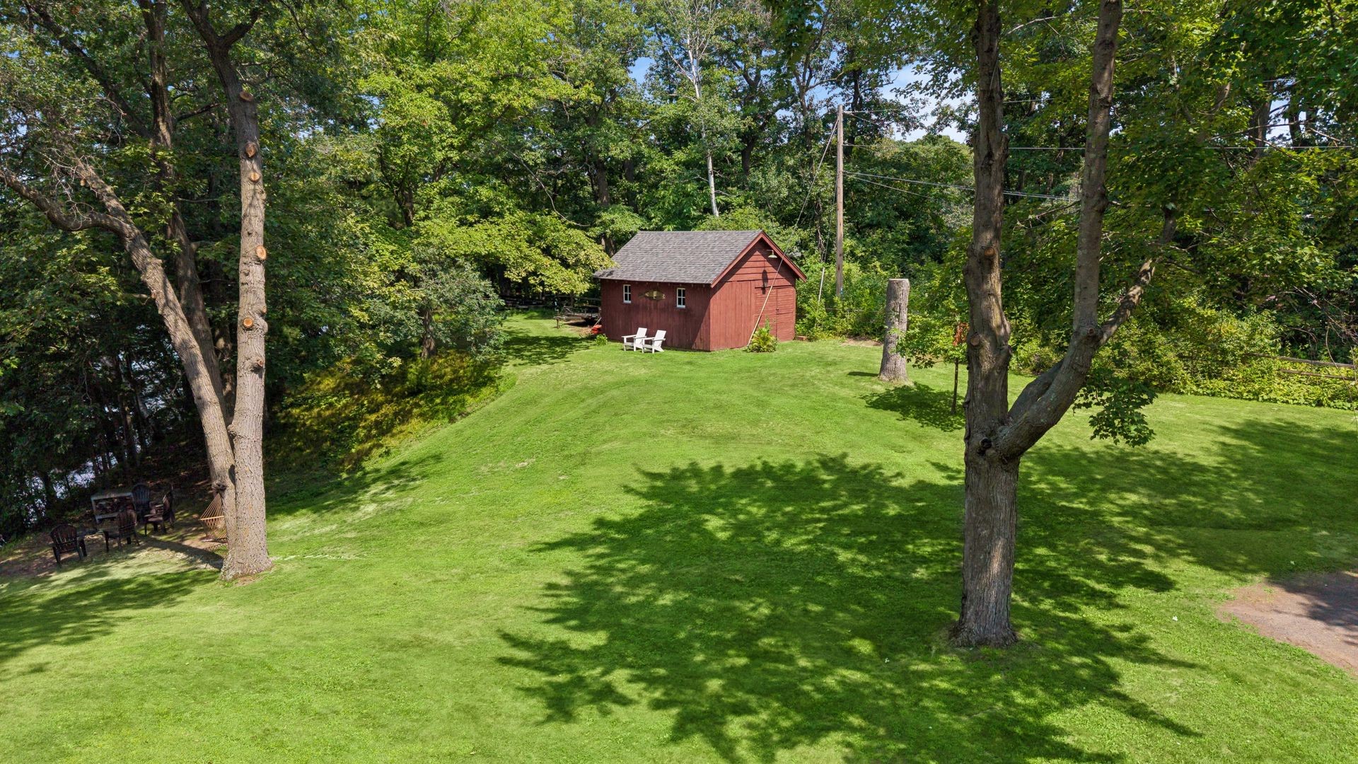 236 2nd Street Property Photo 3