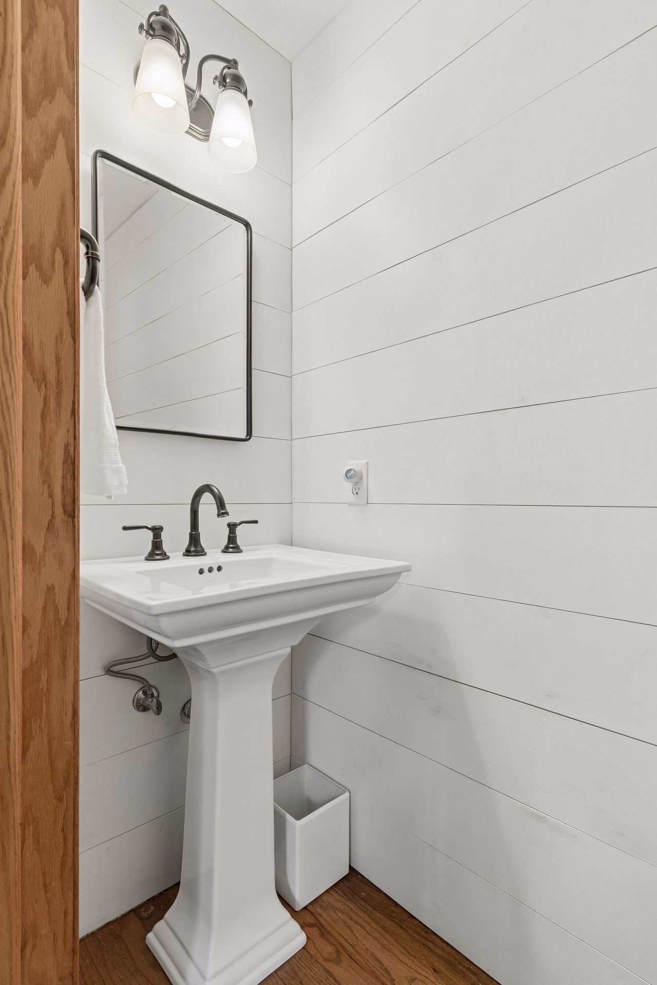 236 2nd Street Property Photo 33