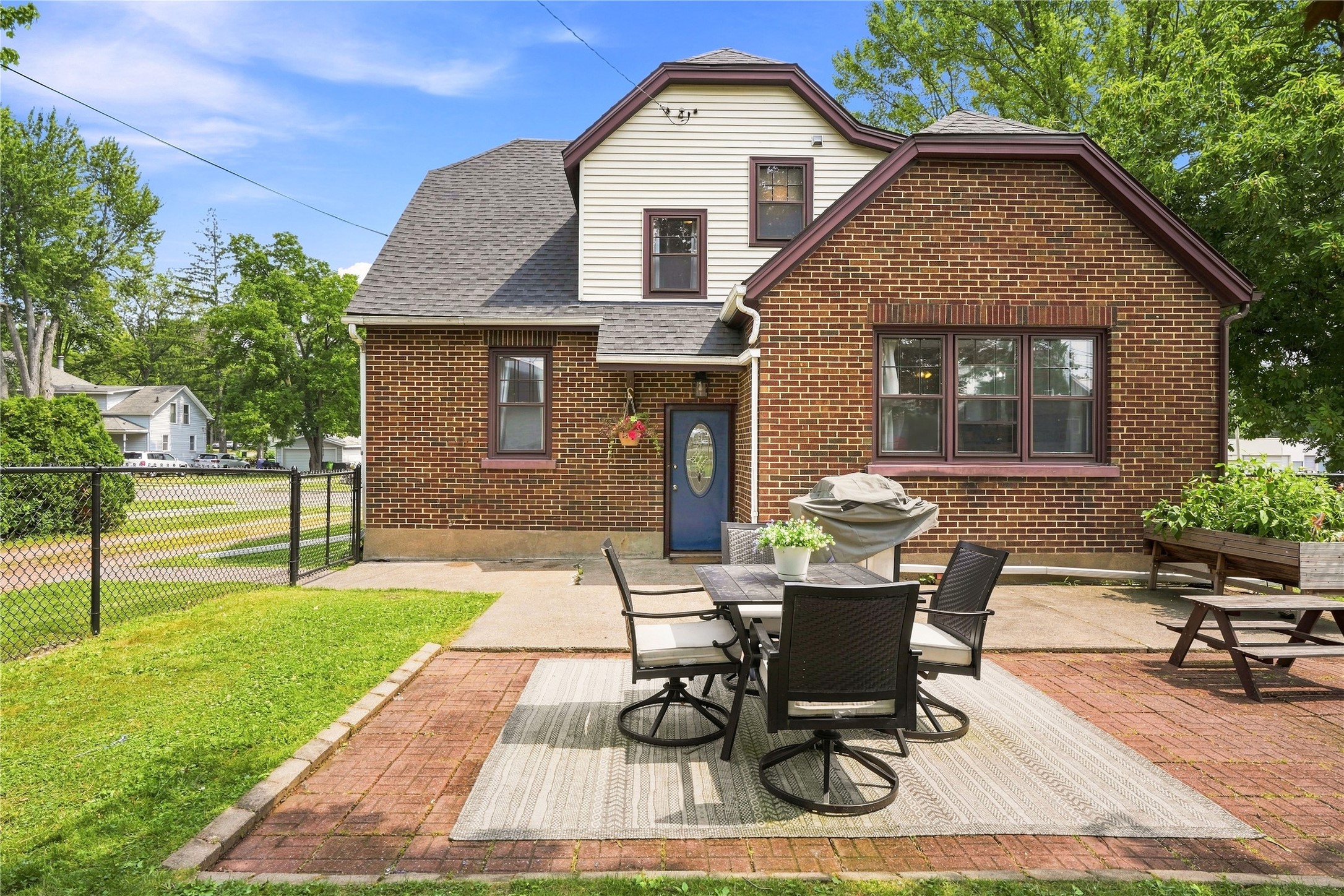205 N Boardman Street Property Photo 4