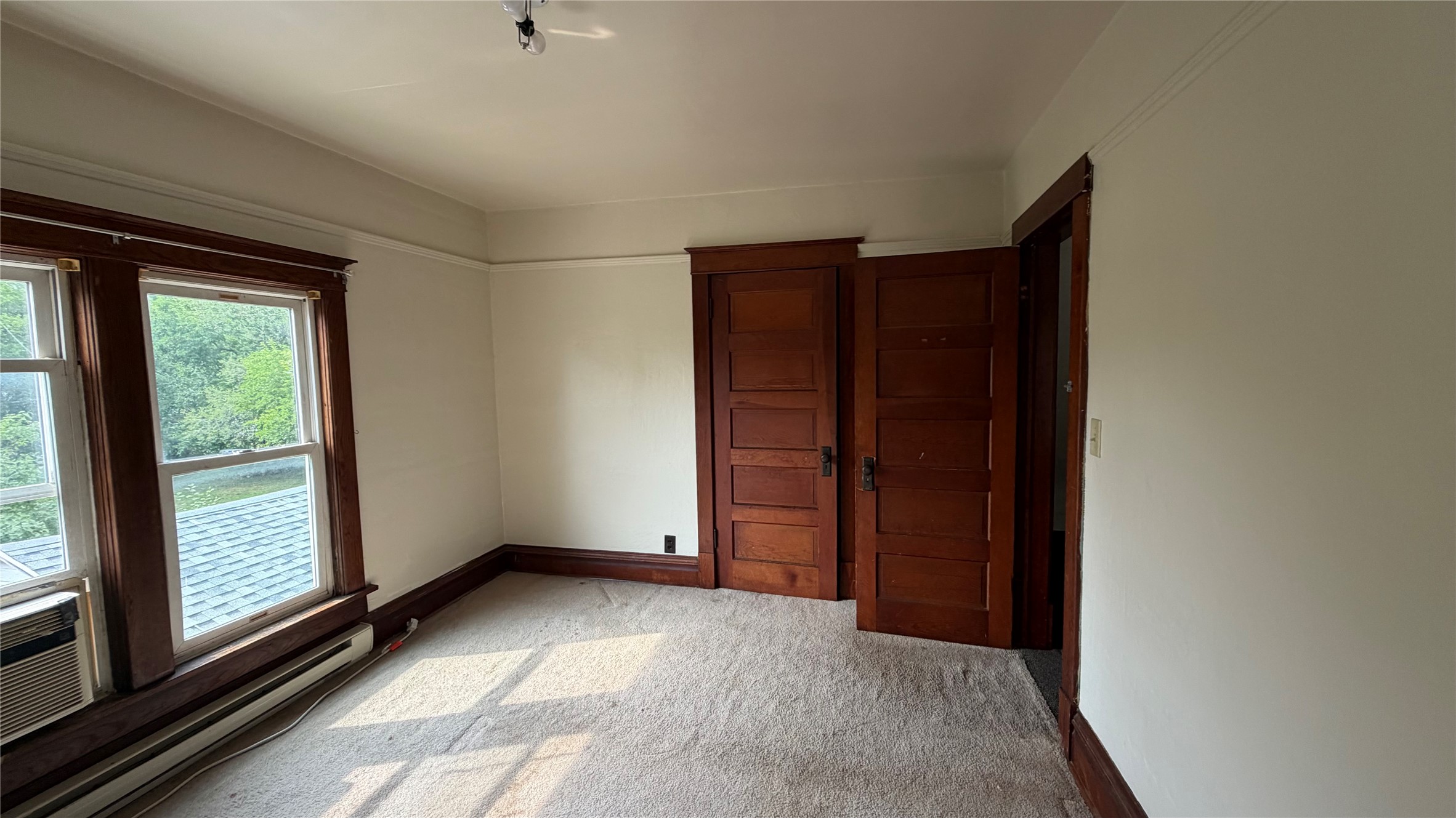 236 First Avenue Property Photo 10
