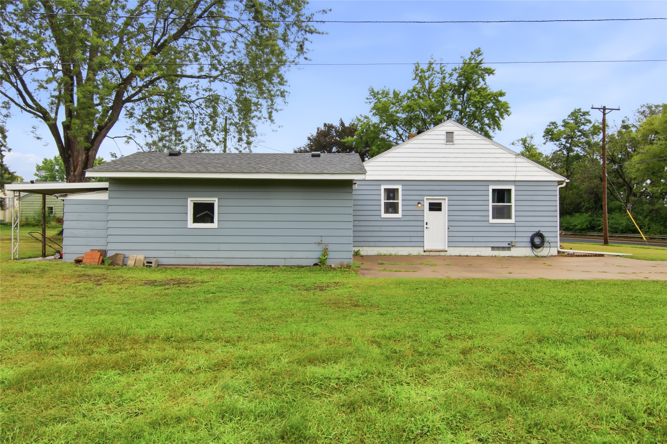 3008 3rd Street Property Photo 28