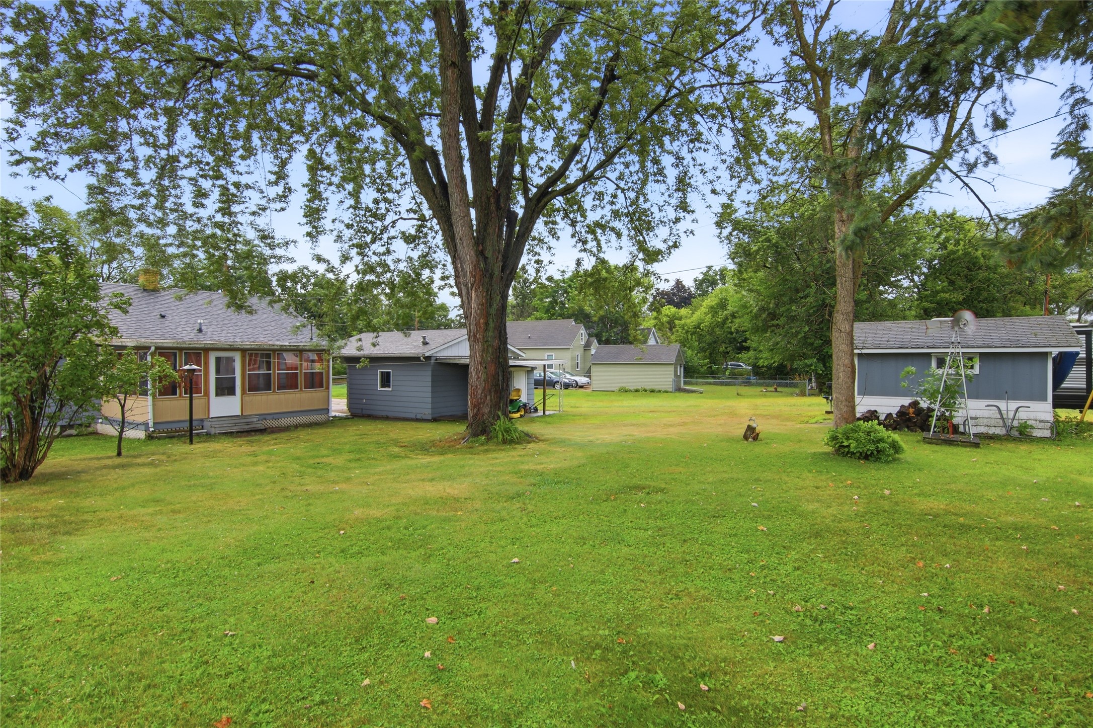 3008 3rd Street Property Photo 34