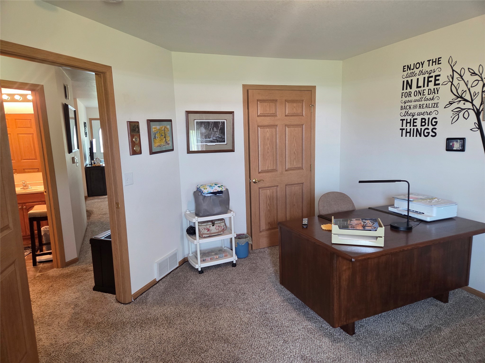 107 Pine Ridge Drive Property Photo 23