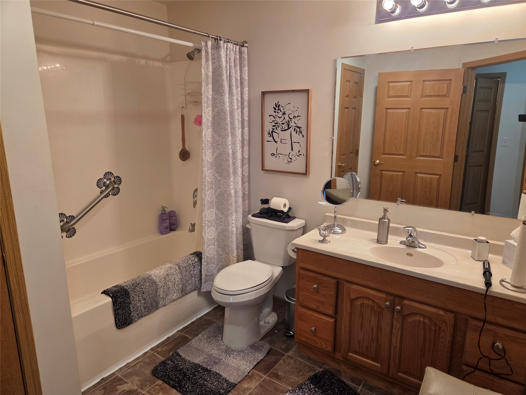 107 Pine Ridge Drive Property Photo 25