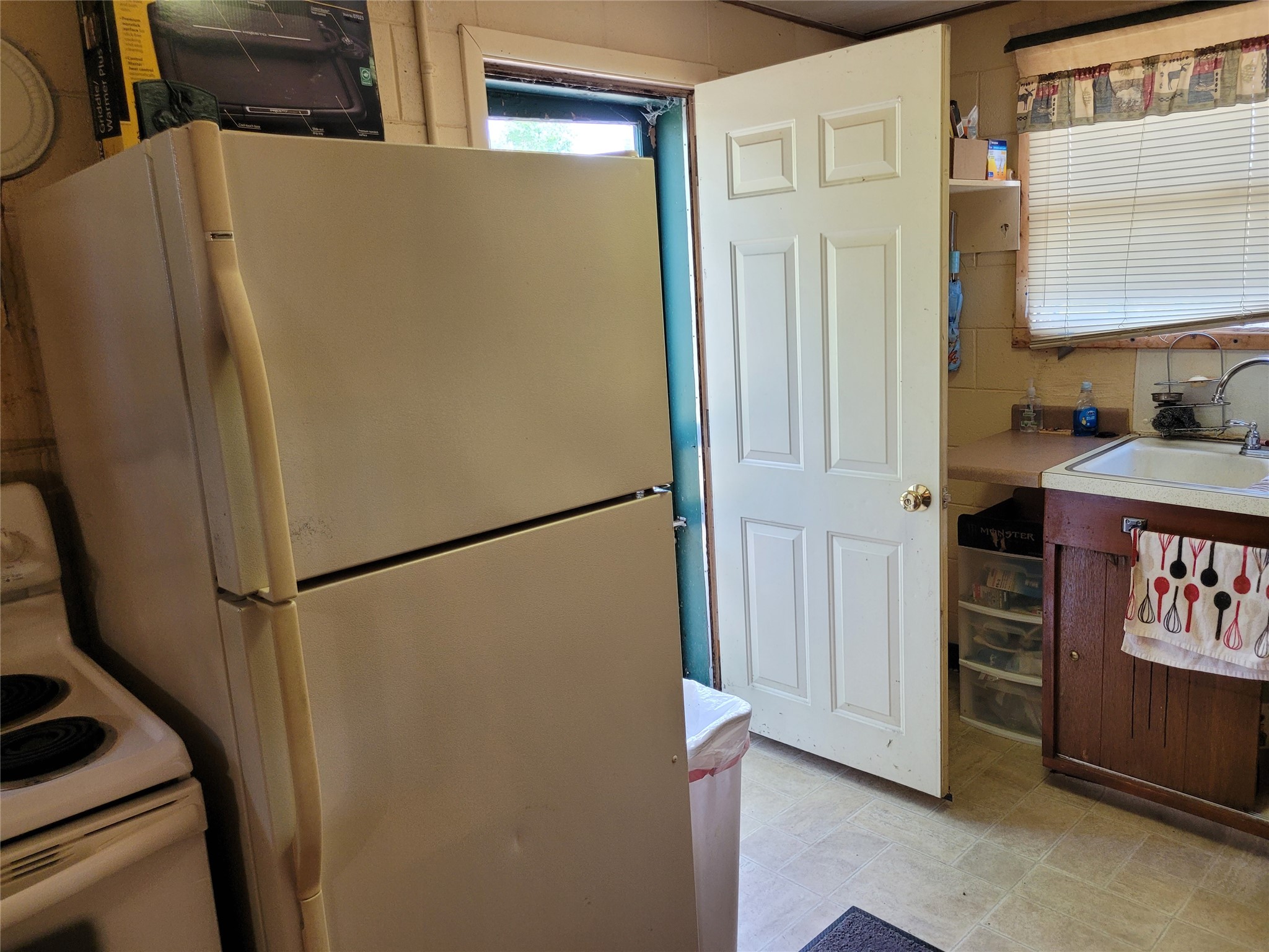8152 W Palm Road Property Photo 13