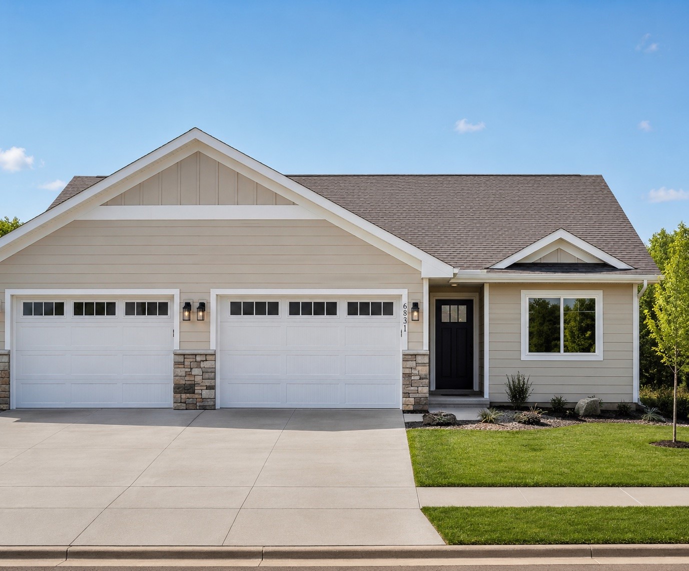 6831 Buck Tail Drive Property Photo 1