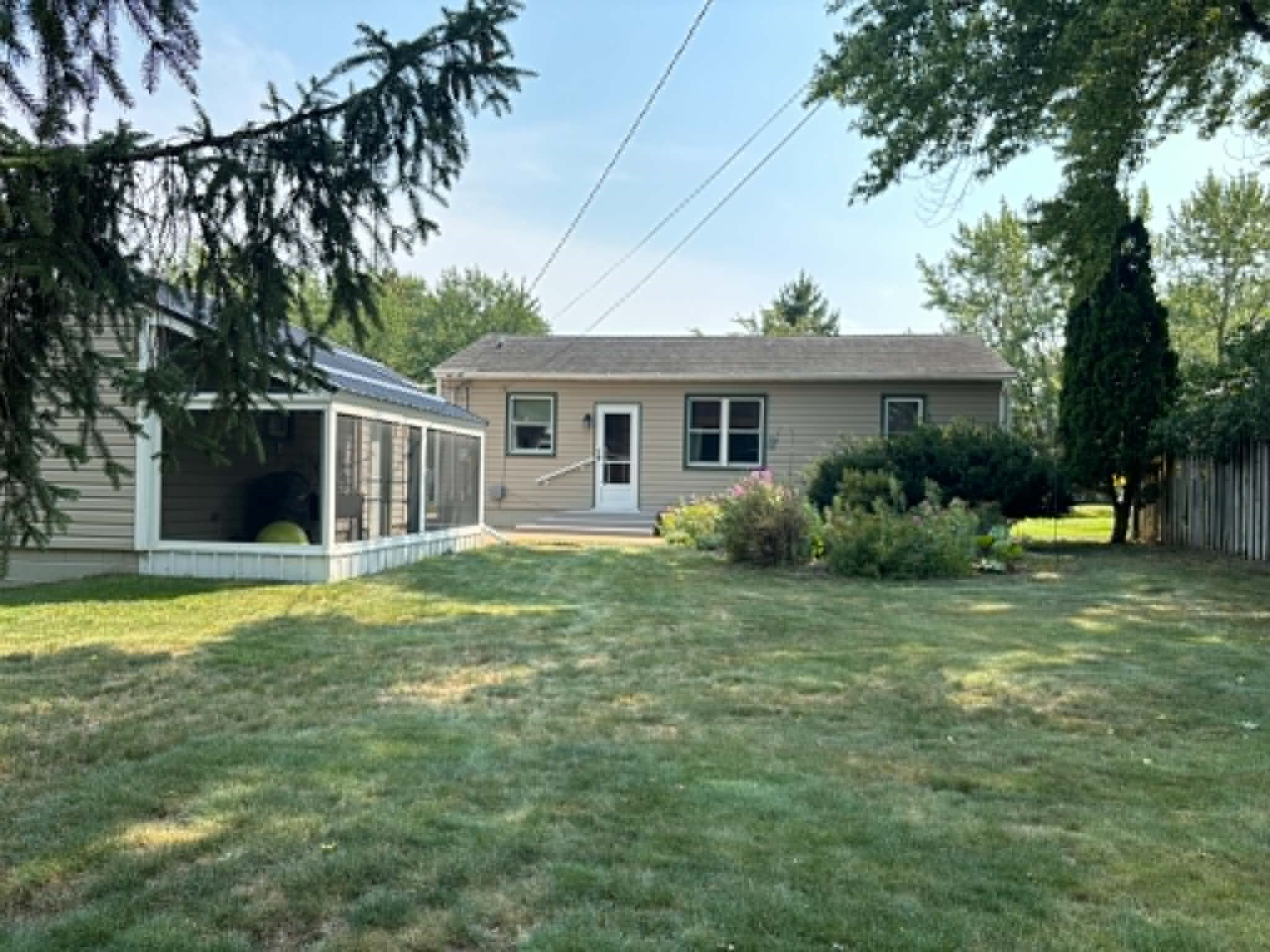 2120 Valmont Avenue Property Photo 5