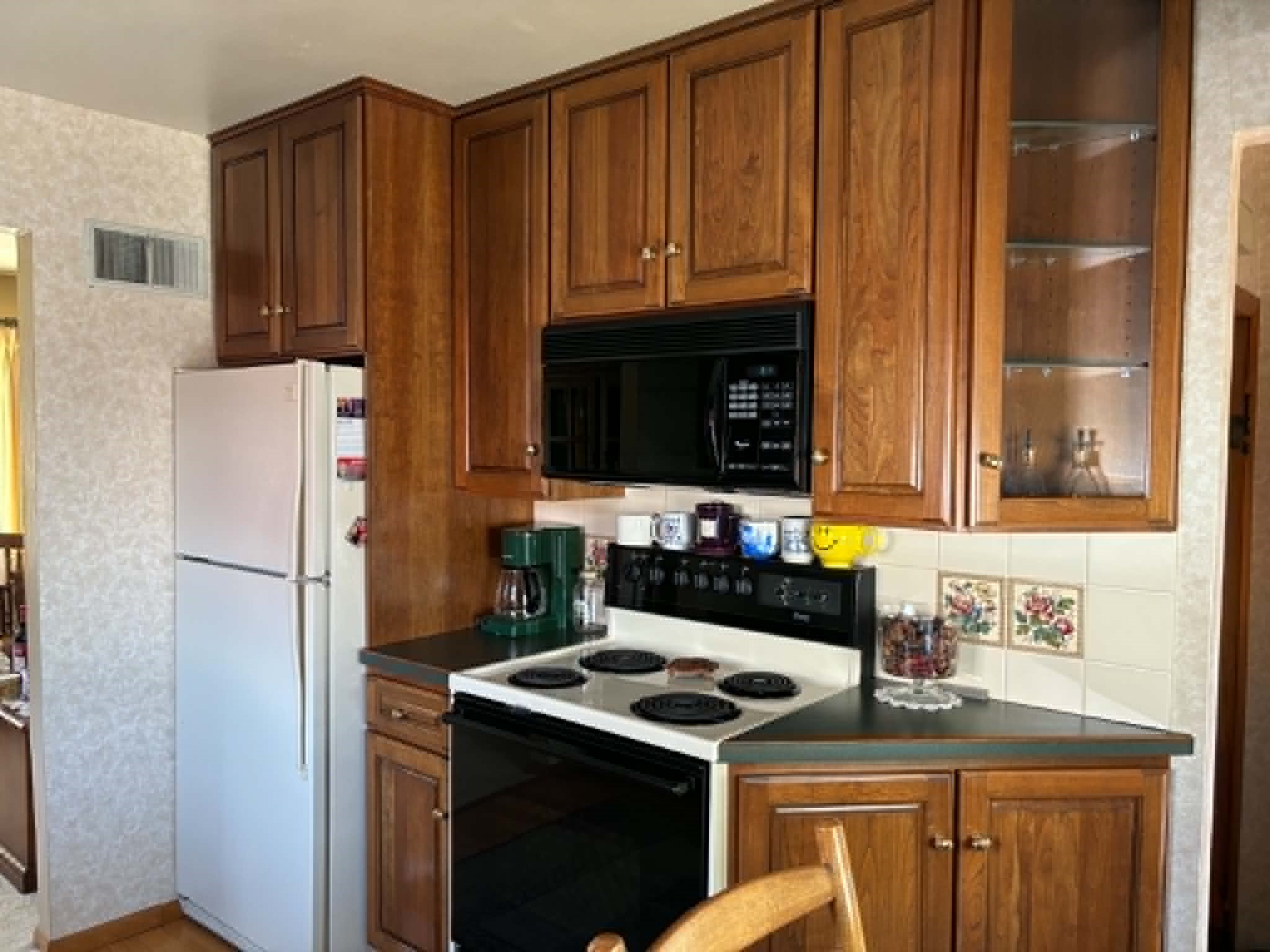 2120 Valmont Avenue Property Photo 11