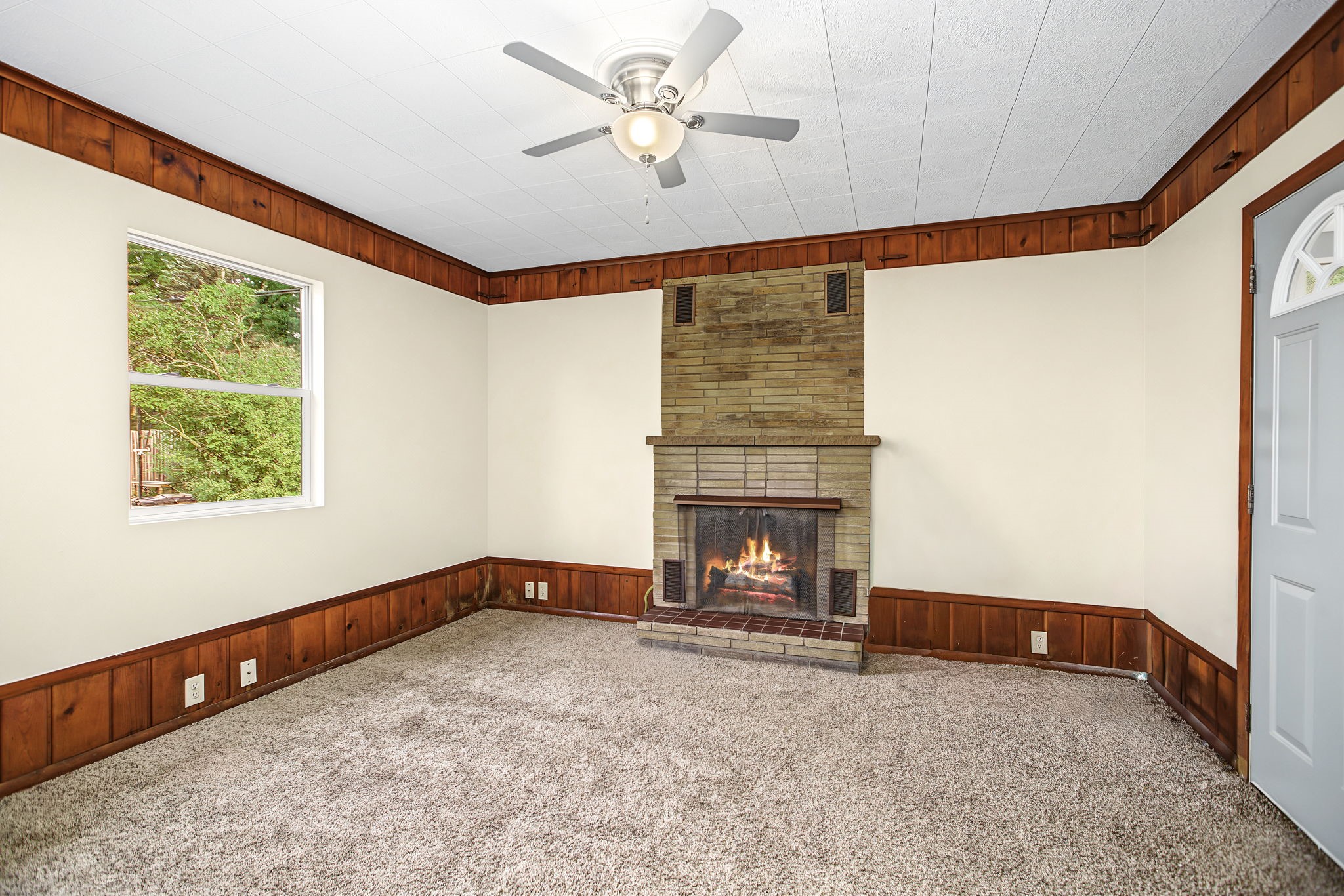 2404 Willis Avenue Property Photo 18