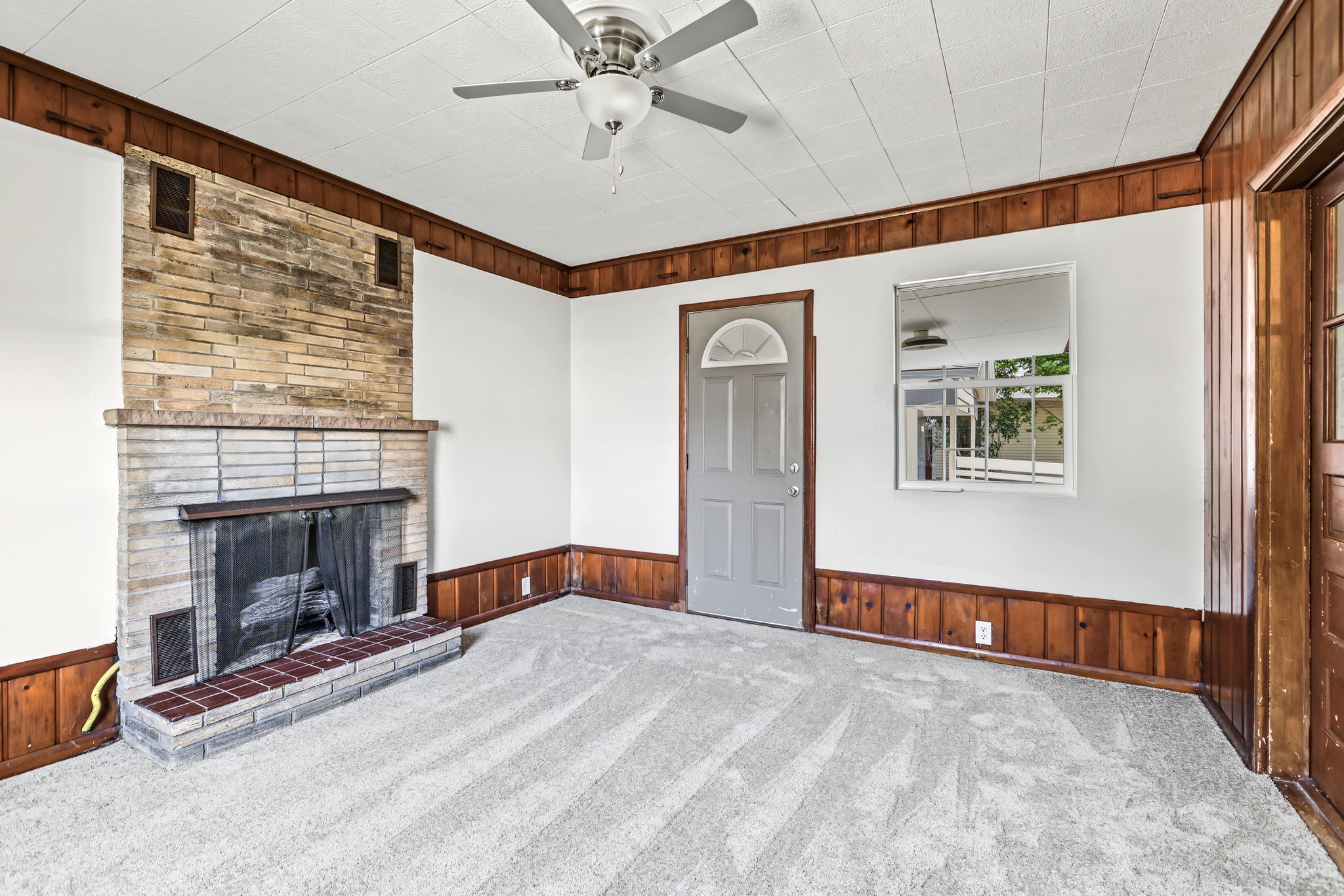 2404 Willis Avenue Property Photo 19