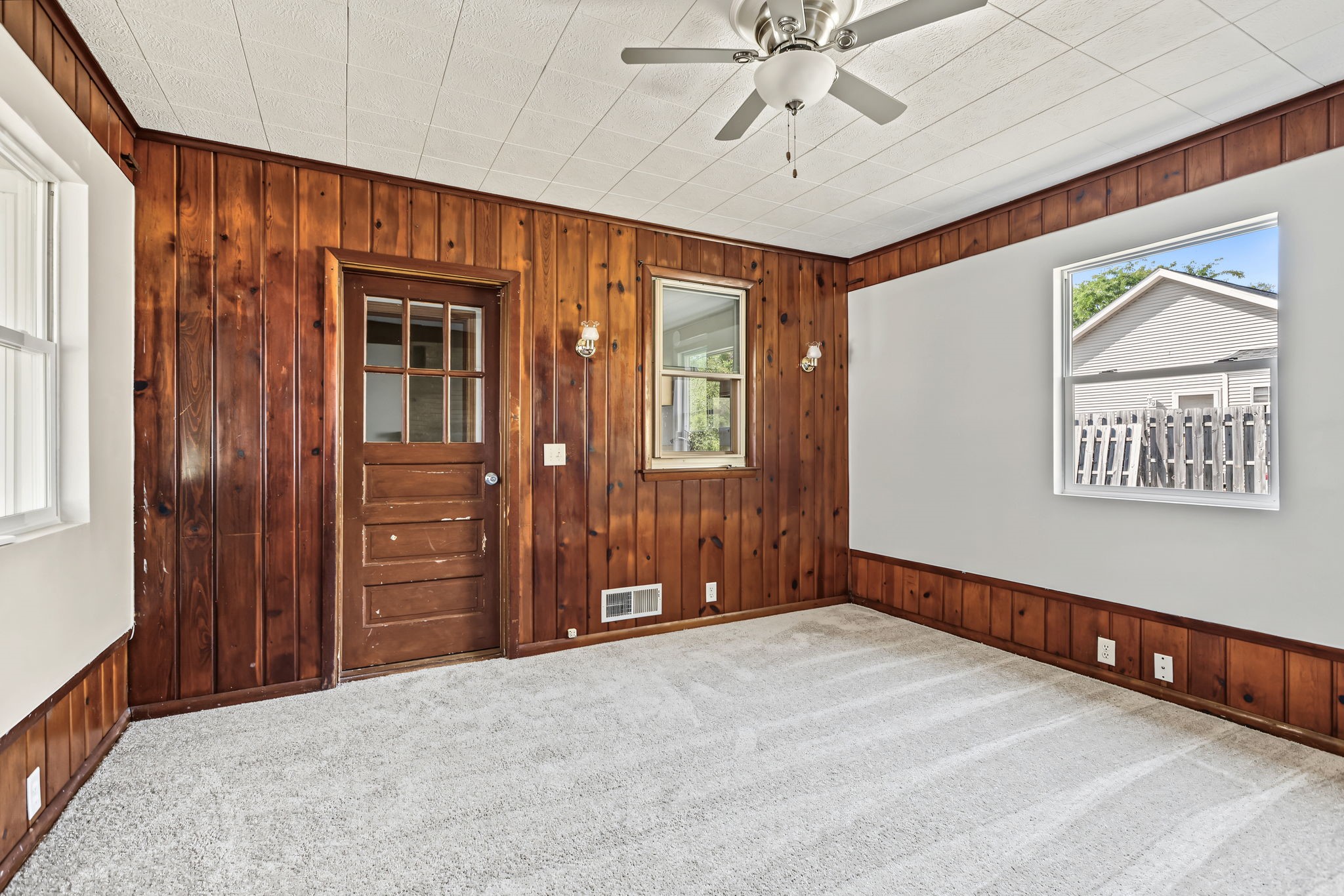2404 Willis Avenue Property Photo 20
