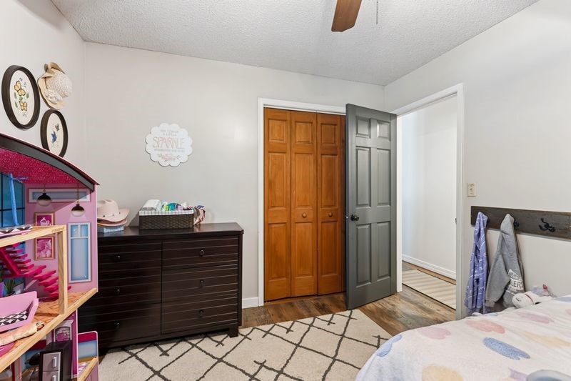 15561 Pine Point Drive Property Photo 28