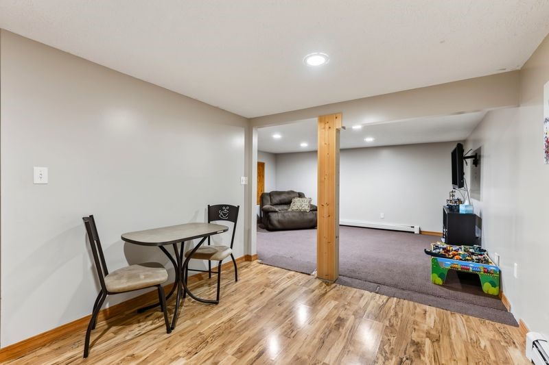 15561 Pine Point Drive Property Photo 33