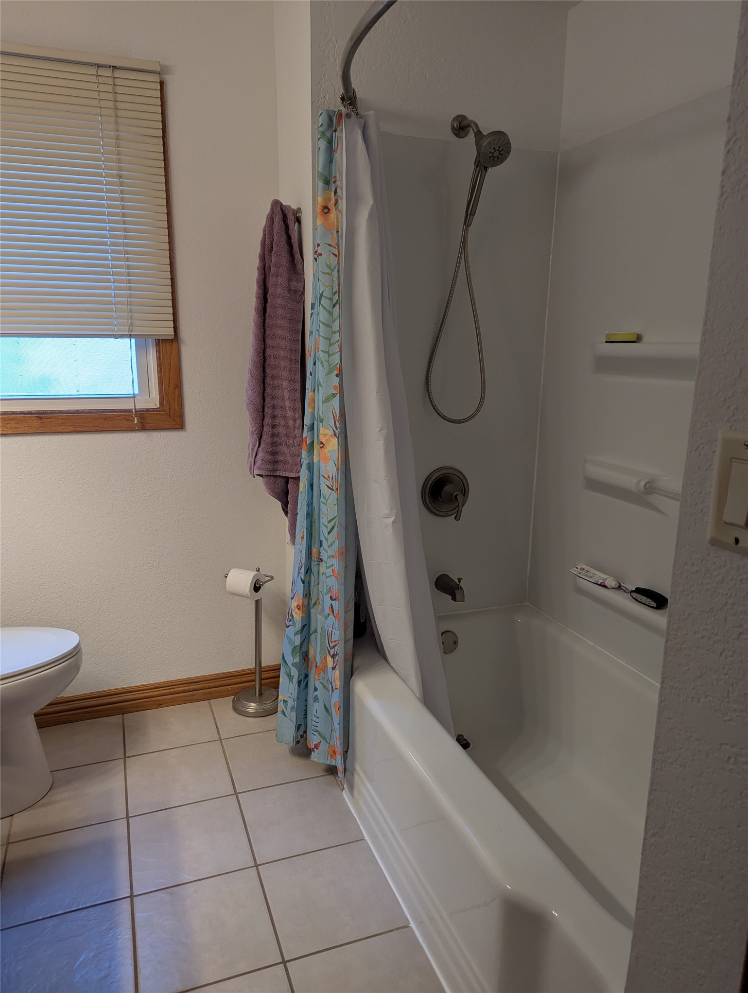 1706 Peterson Avenue Property Photo 9