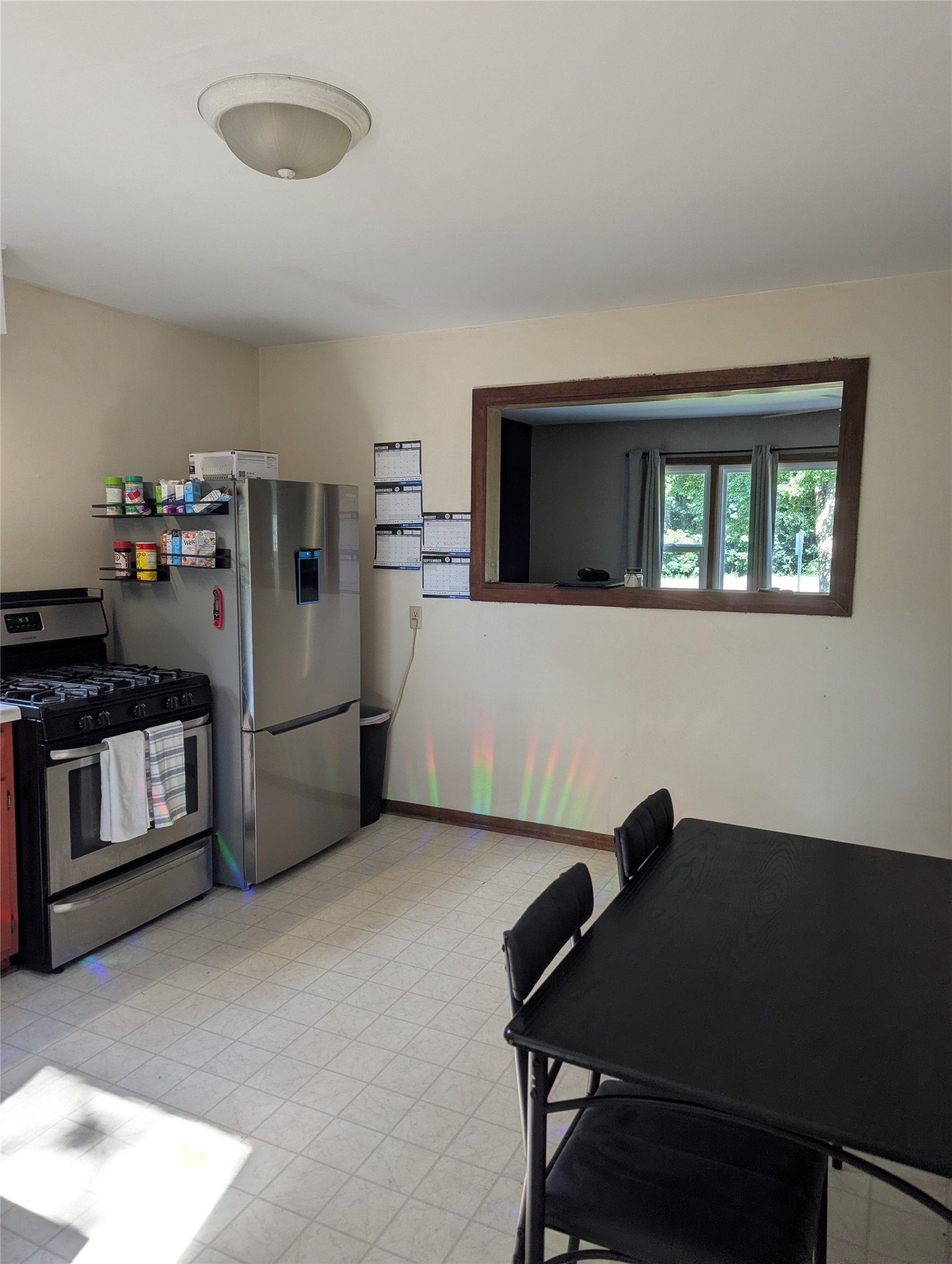 1706 Peterson Avenue Property Photo 14