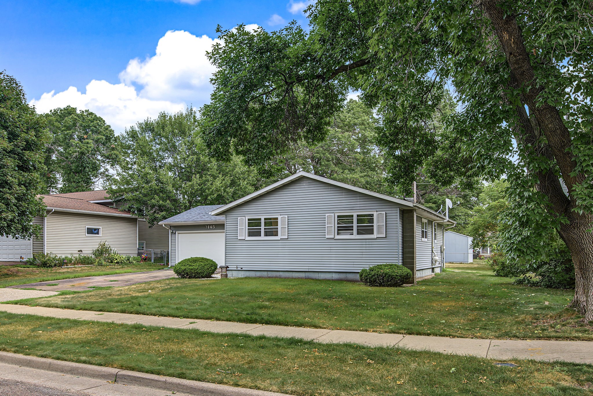 3145 Comet Avenue Property Photo 2