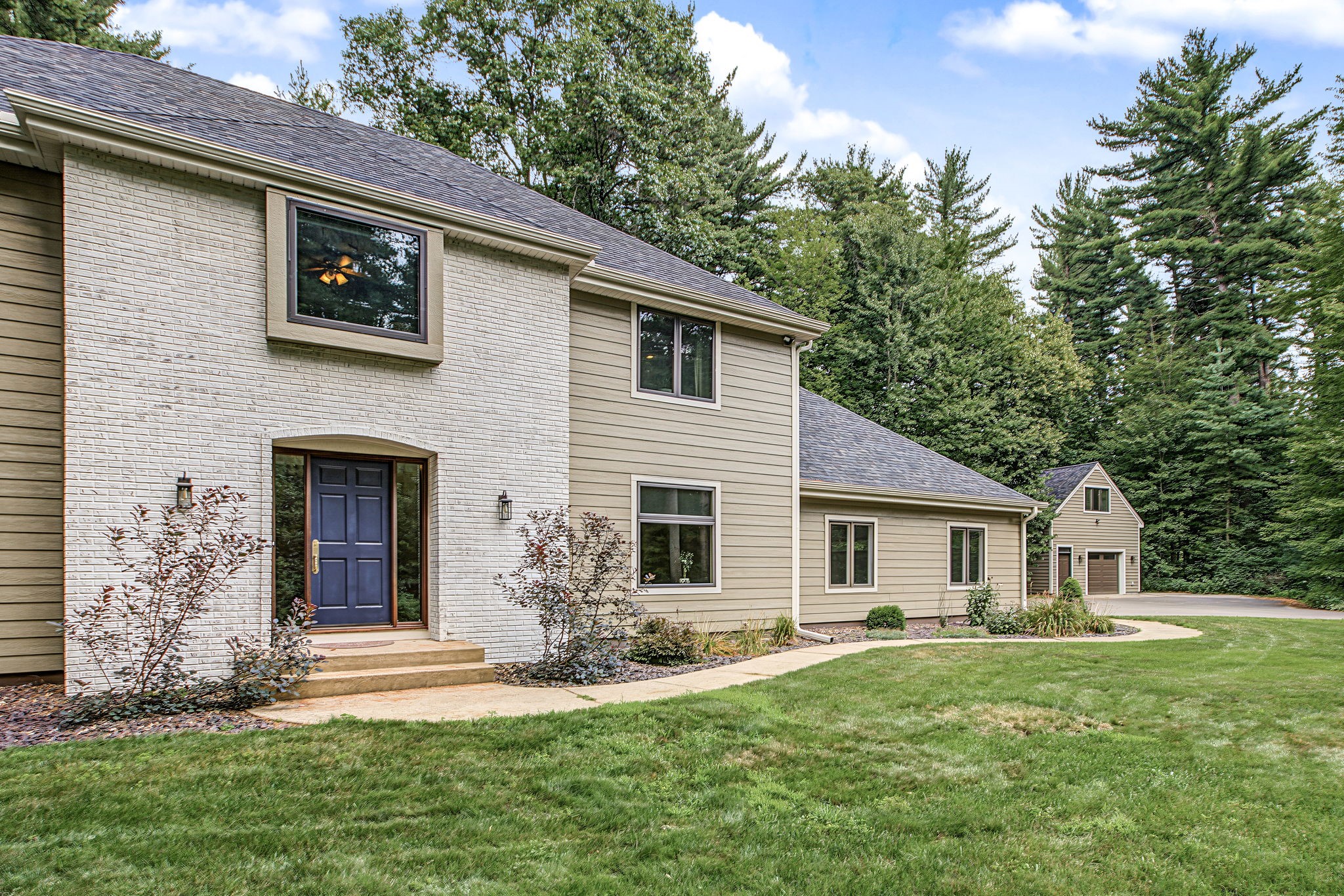 6644 Timber Lane Property Photo 2