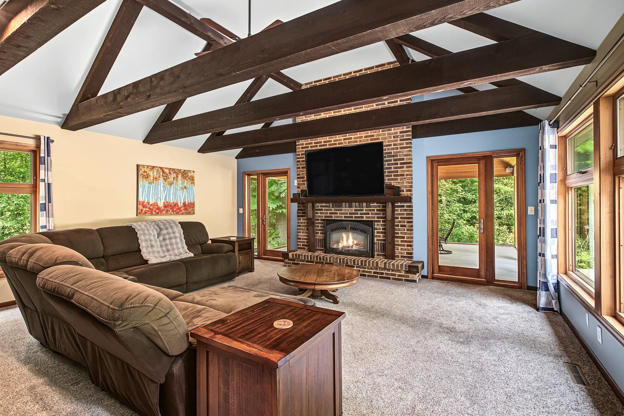 6644 Timber Lane Property Photo 10