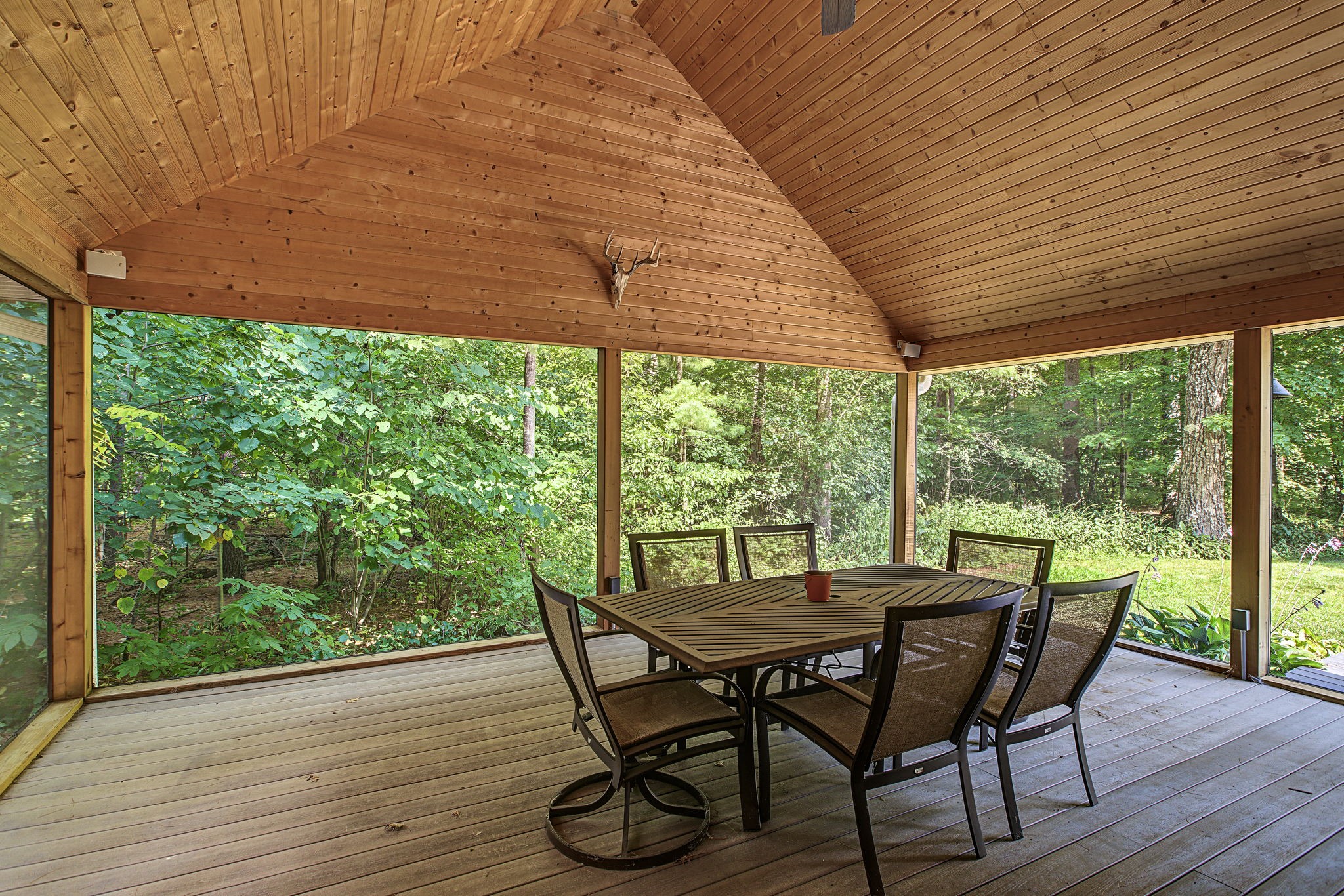 6644 Timber Lane Property Photo 12