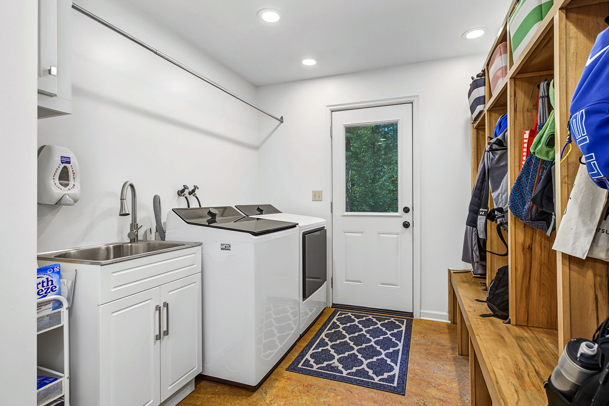 6644 Timber Lane Property Photo 17