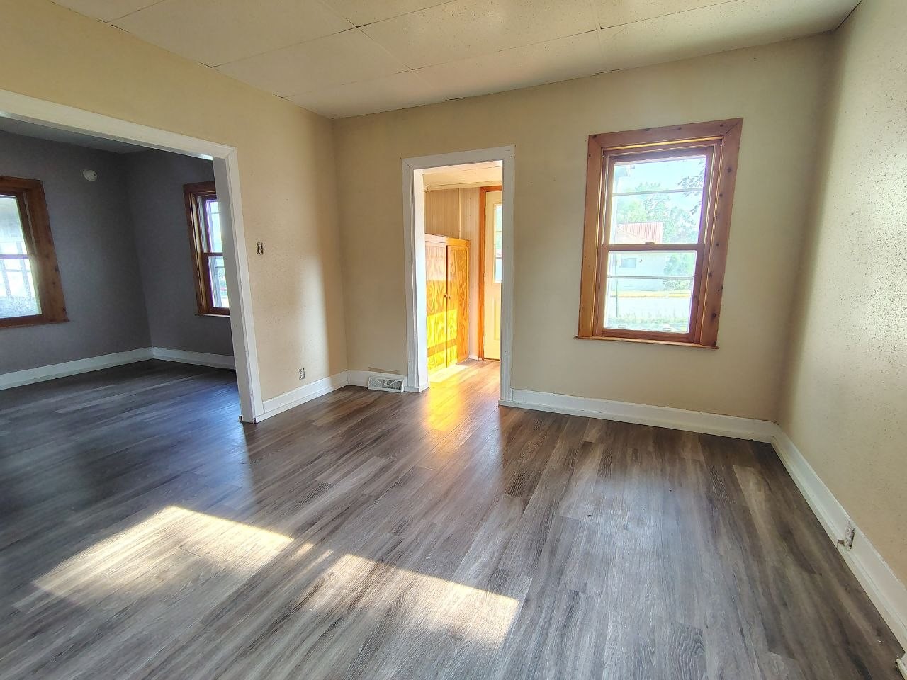 901 Worden Avenue E Property Photo 6