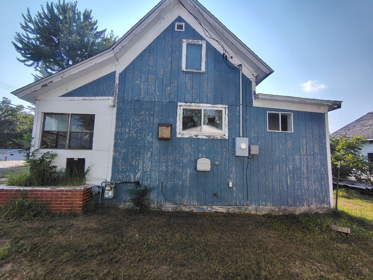 901 Worden Avenue E Property Photo 12