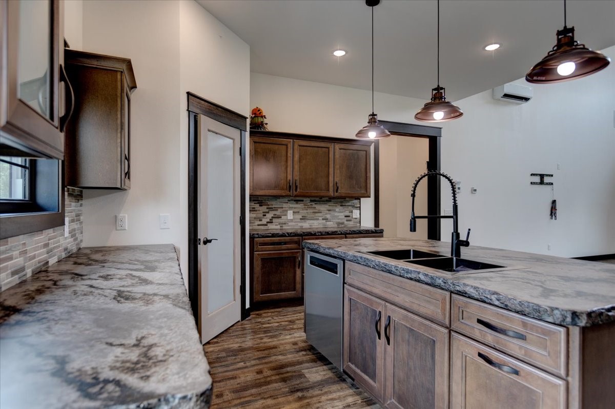N6705 830th Street Property Photo 10