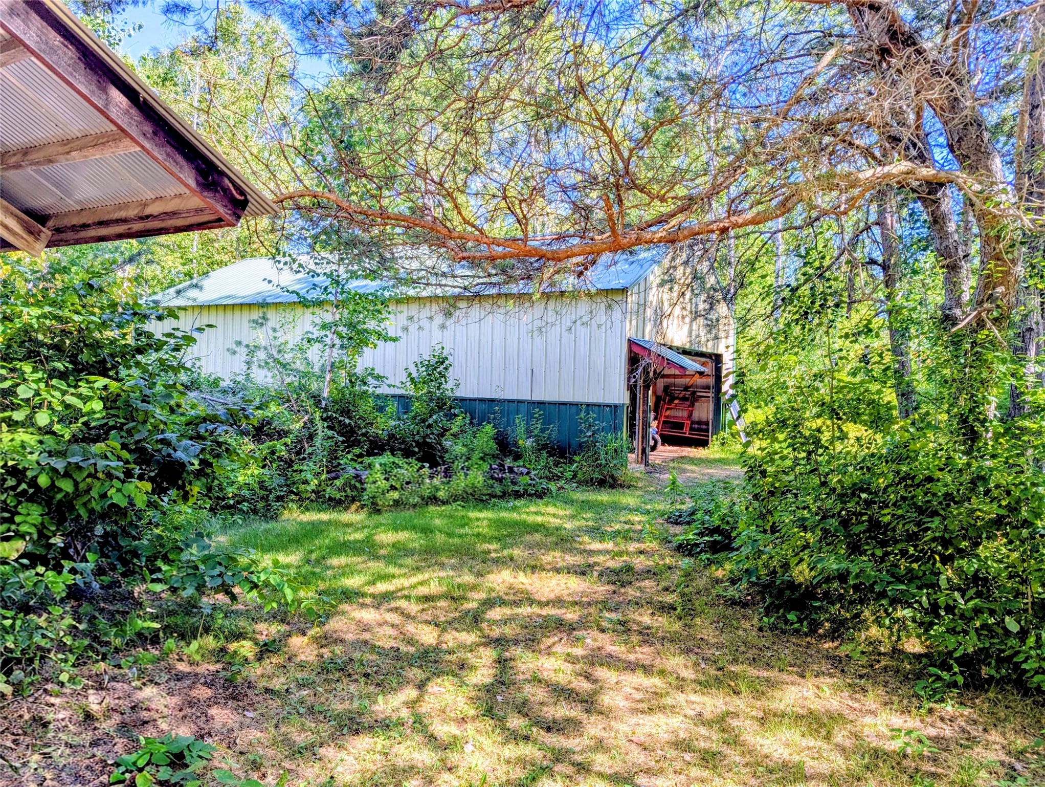 12649 N Us Highway 63 Property Photo 8