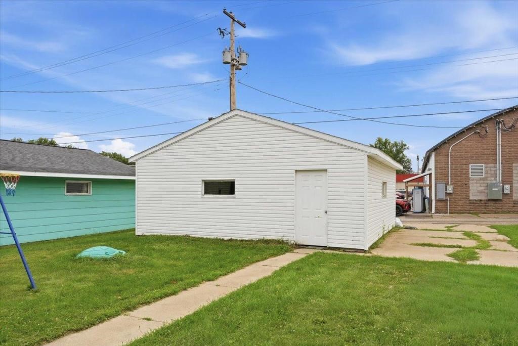 504 Cedar Street Property Photo 19