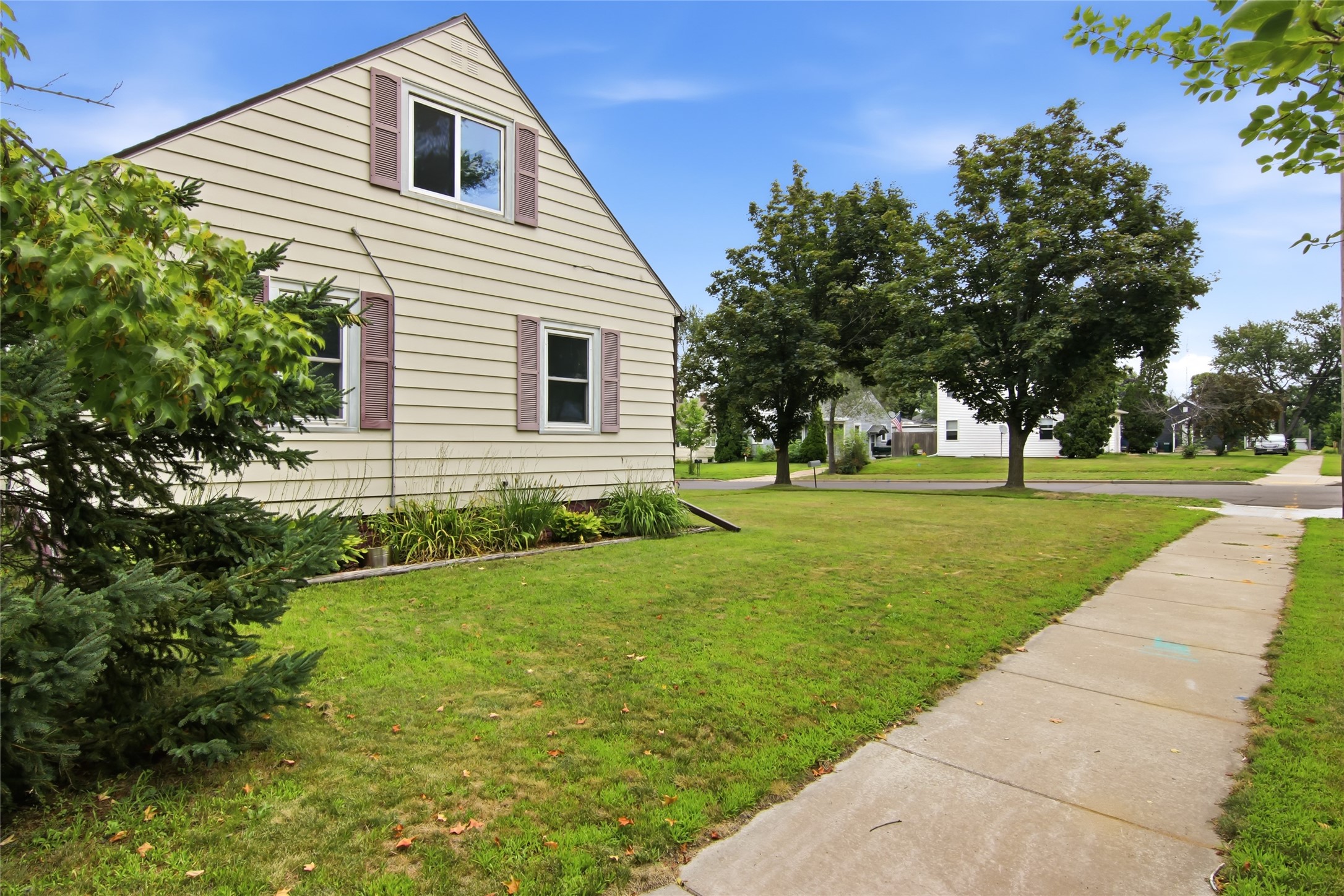 1906 9th Street Property Photo 21