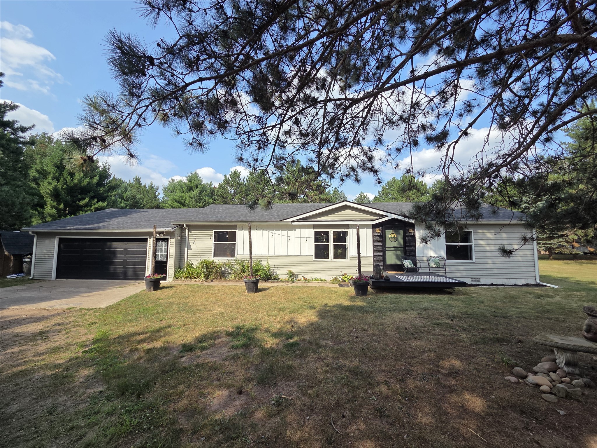 4136 Overland Road Property Photo 2
