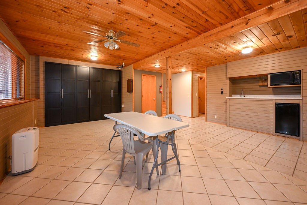 109 Laker Drive Property Photo 24