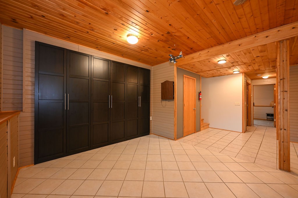 109 Laker Drive Property Photo 25