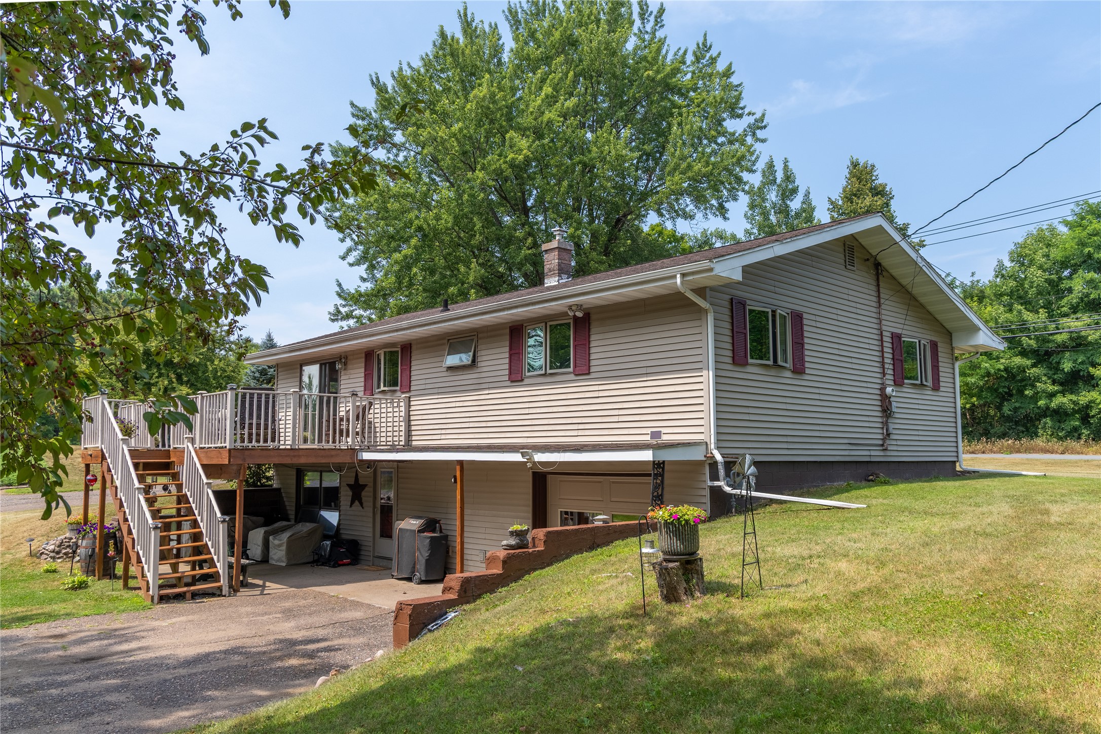 920 Menasha Avenue E Property Photo 24