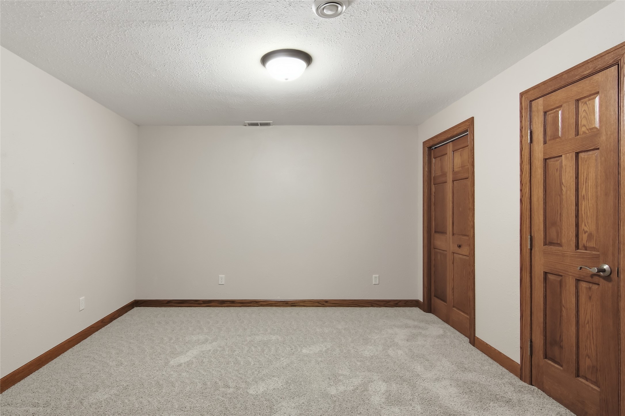 2912 Putnam Glen Place Property Photo 18