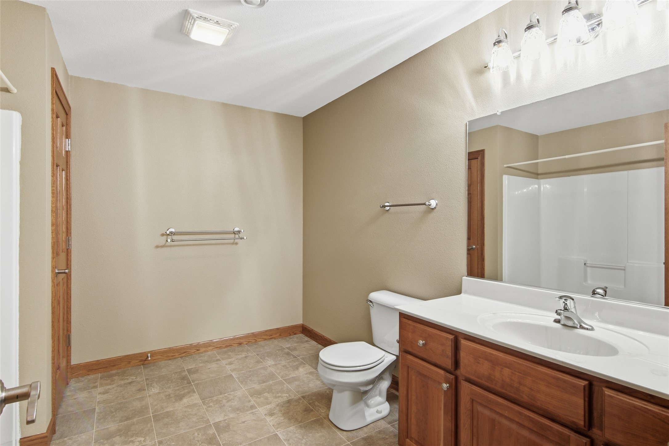 2912 Putnam Glen Place Property Photo 23