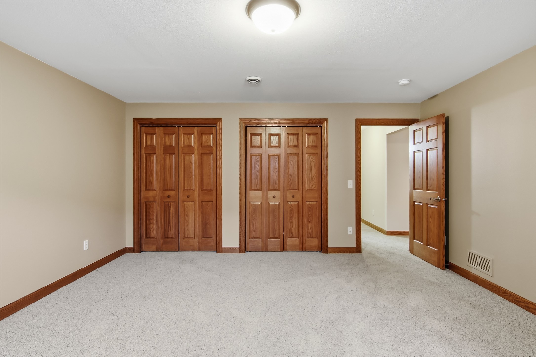 2912 Putnam Glen Place Property Photo 24