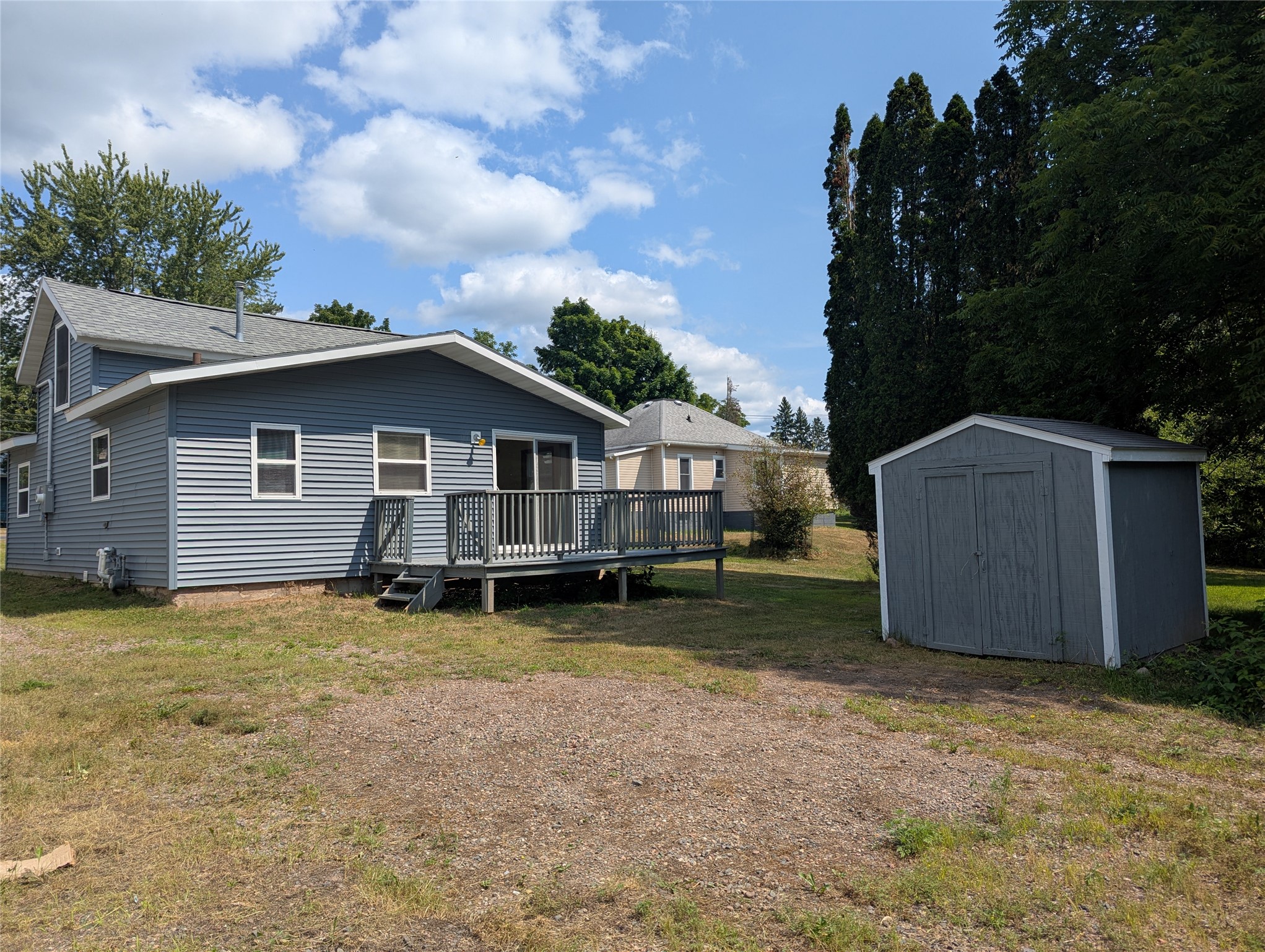 716 Lindoo Avenue E Property Photo 10