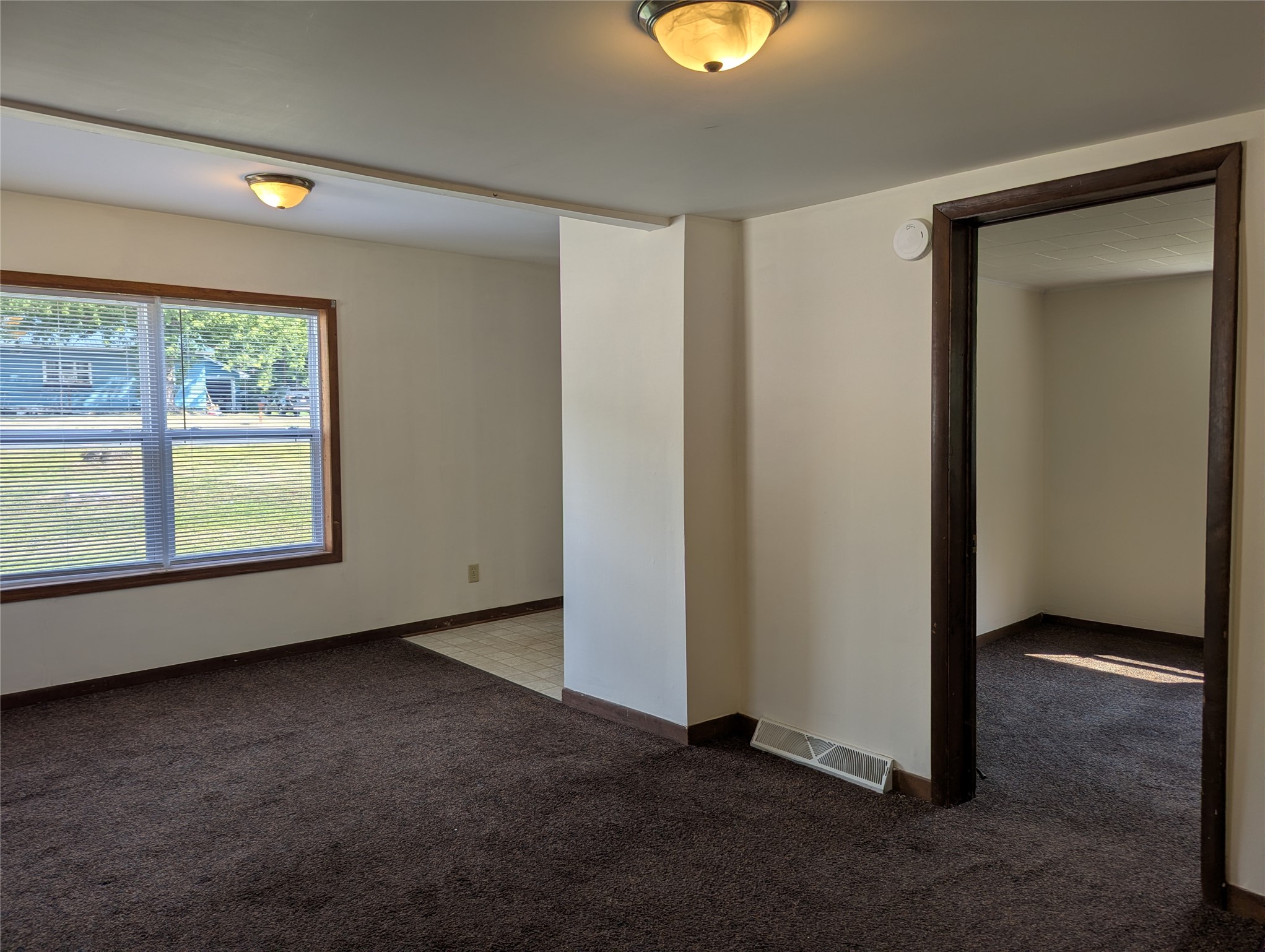 716 Lindoo Avenue E Property Photo 19