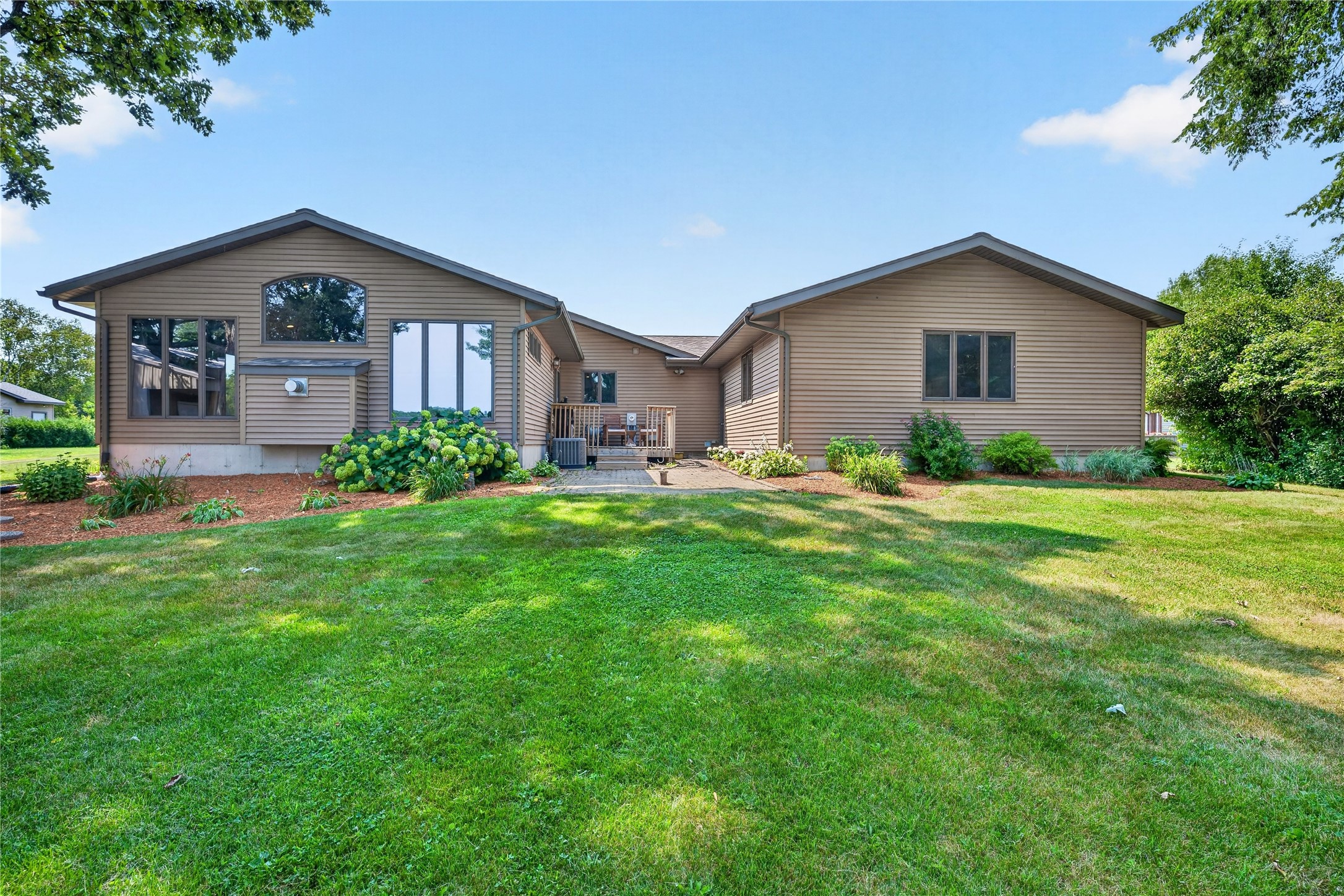 1875 22 3/4 Street Property Photo 3