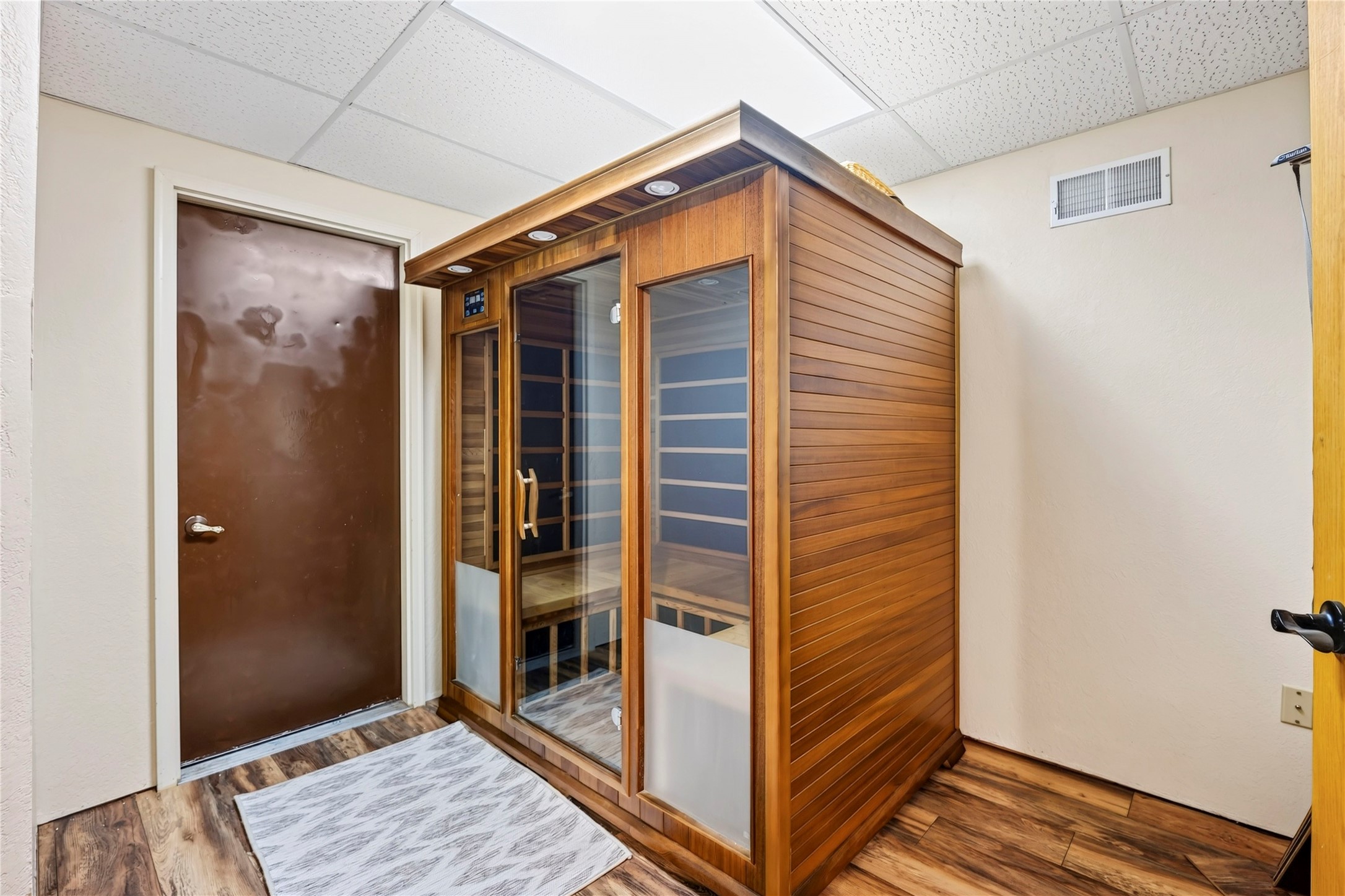 1875 22 3/4 Street Property Photo 40